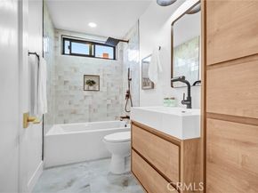 15335 Seine, Irvine CA 92604