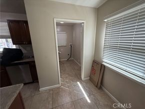 20252 Archwood Street, Winnetka (los Angeles) CA 91306