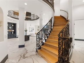 9 Rue Delacroix, Laguna Hills CA 92679