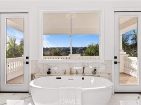 9 Rue Delacroix, Laguna Hills CA 92679