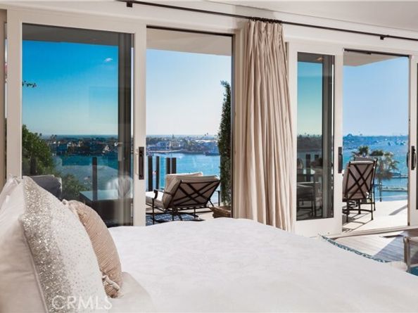 2301 Pacific Drive, Corona Del Mar (newport Beach) CA 92625