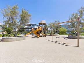 180 Paddlewheel, Lake Forest (el Toro) CA 92630