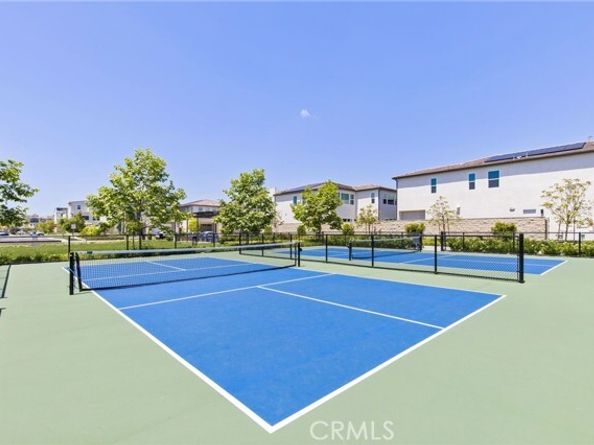 180 Paddlewheel, Lake Forest (el Toro) CA 92630