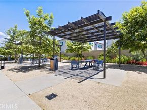 180 Paddlewheel, Lake Forest (el Toro) CA 92630