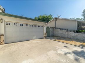 557 Black Hills Drive, Claremont CA 91711