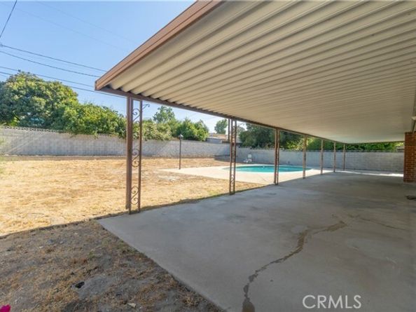 557 Black Hills Drive, Claremont CA 91711