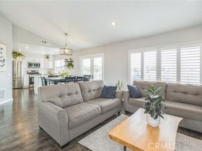 32 Carriage Drive, Lake Forest (el Toro) CA 92610