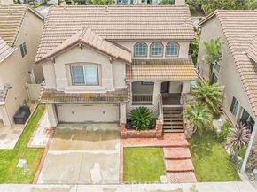 32 Carriage Drive, Lake Forest (el Toro) CA 92610