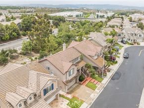 32 Carriage Drive, Lake Forest (el Toro) CA 92610