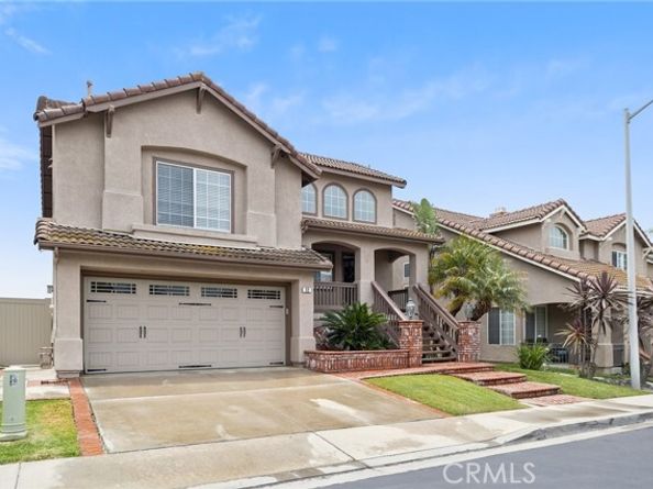 32 Carriage Drive, Lake Forest (el Toro) CA 92610
