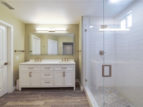 51 Rue Monet, Lake Forest (el Toro) CA 92610