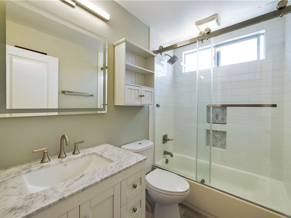51 Rue Monet, Lake Forest (el Toro) CA 92610