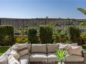 17 Heliotrope, Lake Forest (el Toro) CA 92630