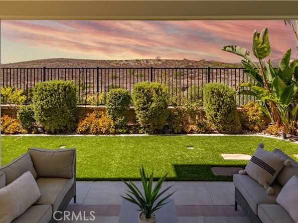 17 Heliotrope, Lake Forest (el Toro) CA 92630