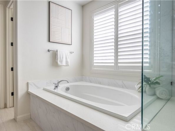 17 Heliotrope, Lake Forest (el Toro) CA 92630