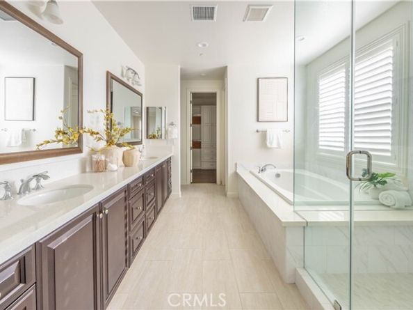 17 Heliotrope, Lake Forest (el Toro) CA 92630
