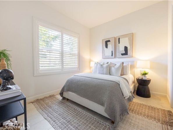 17 Heliotrope, Lake Forest (el Toro) CA 92630