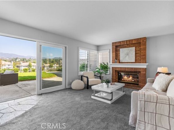 58 Via Candelaria, Laguna Hills CA 92679