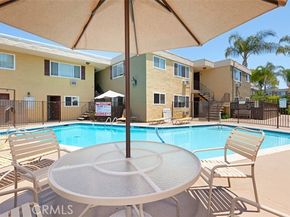 6750 Beadnell Way 3, San Diego CA 92117