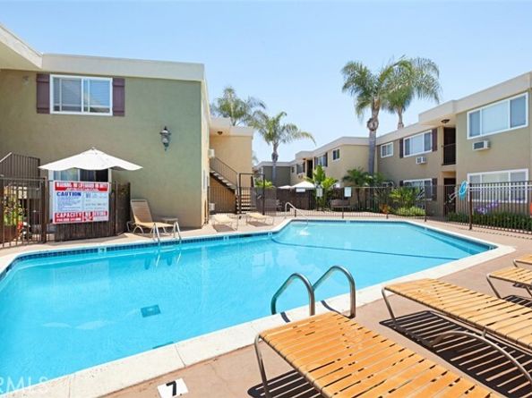 6750 Beadnell Way 3, San Diego CA 92117