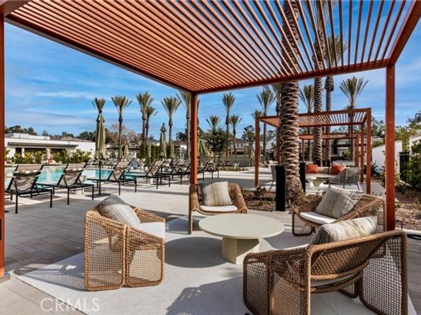 190 Paddlewheel, Lake Forest (el Toro) CA 92630