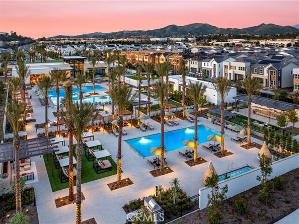 190 Paddlewheel, Lake Forest (el Toro) CA 92630