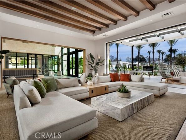 190 Paddlewheel, Lake Forest (el Toro) CA 92630