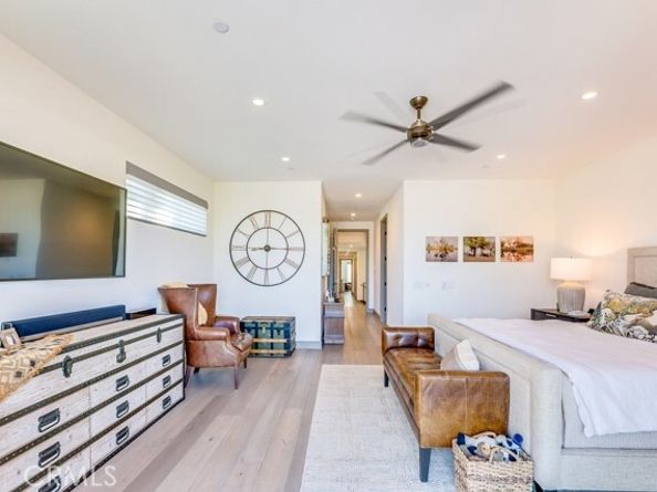 207 1st, Seal Beach CA 90740