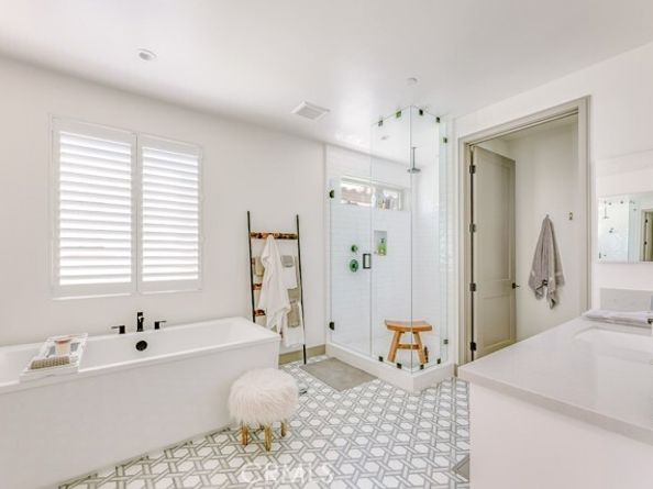 207 1st, Seal Beach CA 90740