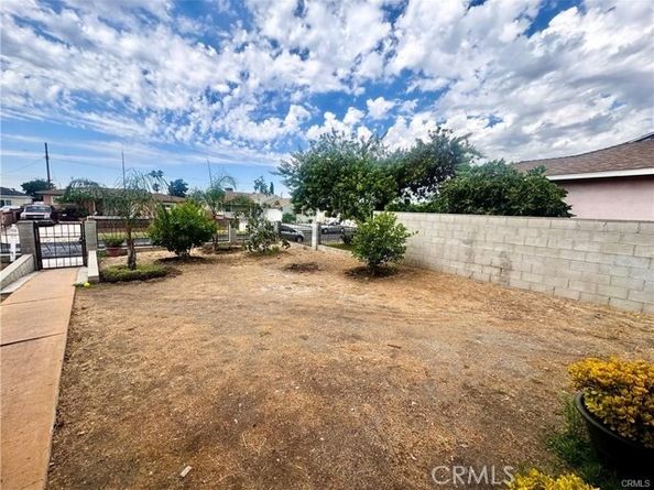 10152 Stanwin, Arleta (los Angeles) CA 91331