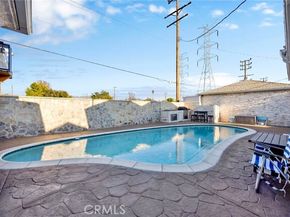7712 El Caprice Avenue, North Hollywood (los Angeles) CA 91605