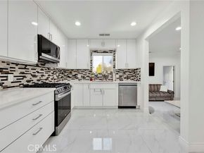 7712 El Caprice Avenue, North Hollywood (los Angeles) CA 91605