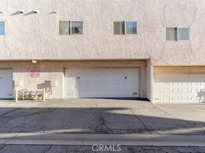 13100 Bromont Avenue 11, Sylmar (los Angeles) CA 91342