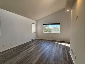 9213 Independence Way, North Hills (los Angeles) CA 91343