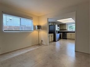 9213 Independence Way, North Hills (los Angeles) CA 91343