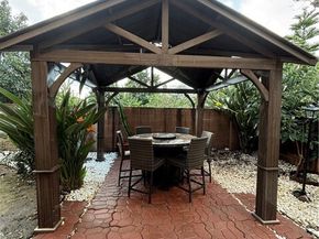 9213 Independence Way, North Hills (los Angeles) CA 91343