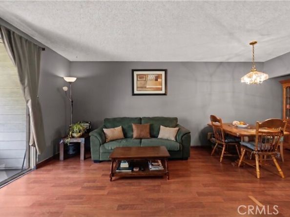 11150 Glenoaks Boulevard 74, Pacoima (los Angeles) CA 91331