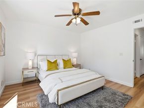 18130 Andrea Circle 4, Northridge (los Angeles) CA 91325