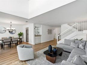 18130 Andrea Circle 4, Northridge (los Angeles) CA 91325