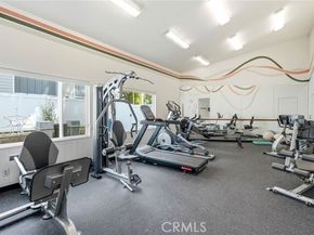 18130 Andrea Circle 4, Northridge (los Angeles) CA 91325