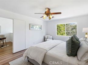 18130 Andrea Circle 4, Northridge (los Angeles) CA 91325