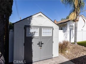 11035 White Oak Avenue, Granada Hills (los Angeles) CA 91344