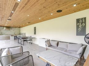 6849 Firmament Avenue, Van Nuys (los Angeles) CA 91406