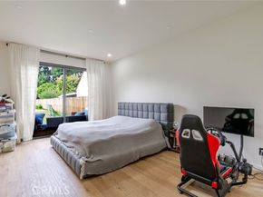 6849 Firmament Avenue, Van Nuys (los Angeles) CA 91406