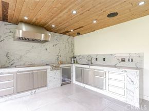 6849 Firmament Avenue, Van Nuys (los Angeles) CA 91406