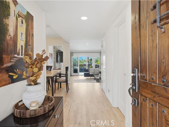 10335 Orton, Los Angeles CA 90064