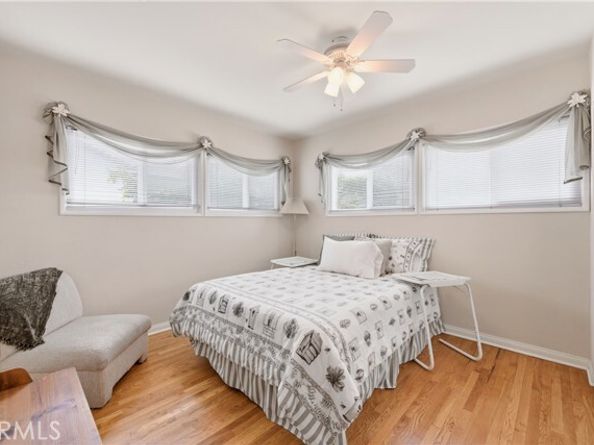 11007 MONTGOMERY Avenue, Granada Hills (los Angeles) CA 91344