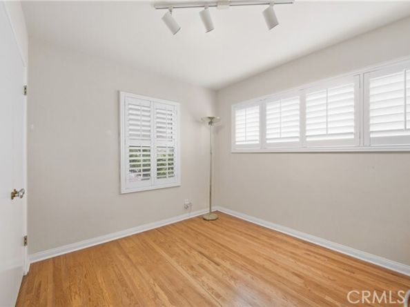 11007 MONTGOMERY Avenue, Granada Hills (los Angeles) CA 91344