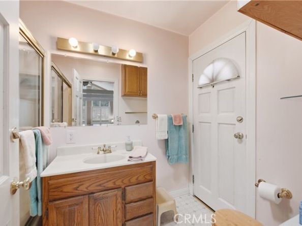 11007 MONTGOMERY Avenue, Granada Hills (los Angeles) CA 91344