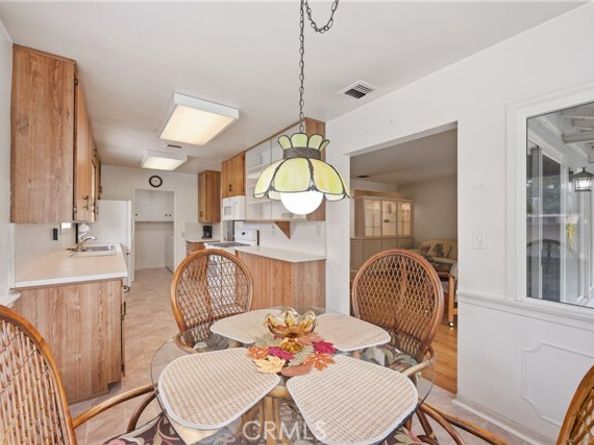 11007 MONTGOMERY Avenue, Granada Hills (los Angeles) CA 91344